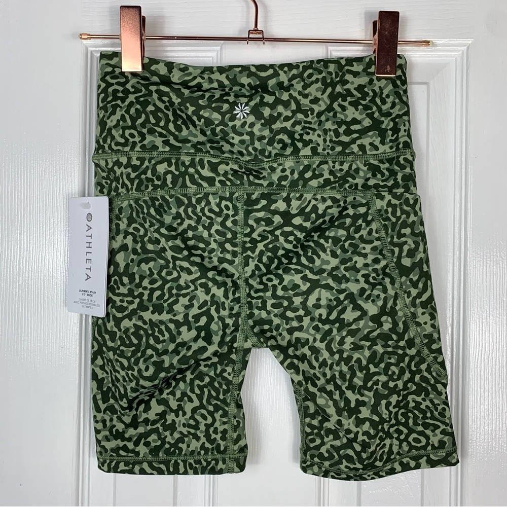 Athleta Ultimate Stash II 7” Short Women Size XS - Picture 3 of 6